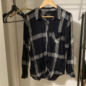 EUC plaid button up super super soft